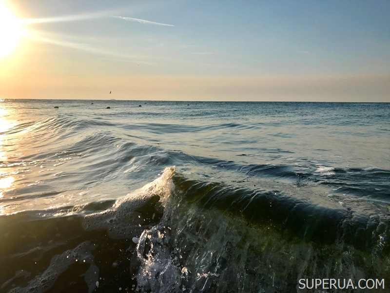 7 Ранок на морі...